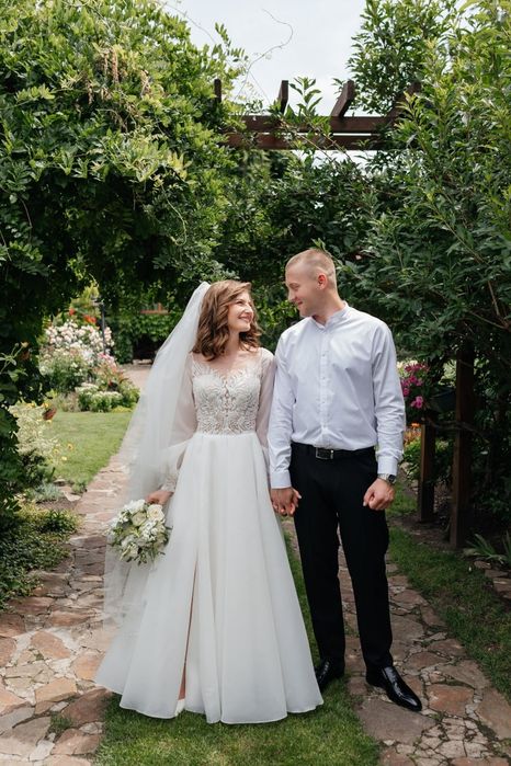 Весільна сукня, нова