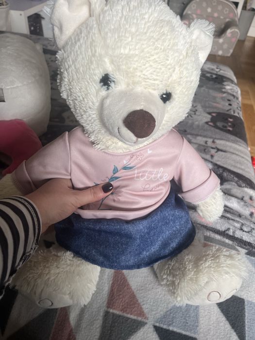 maskotka misiek mis dziewczynka  w ubranku