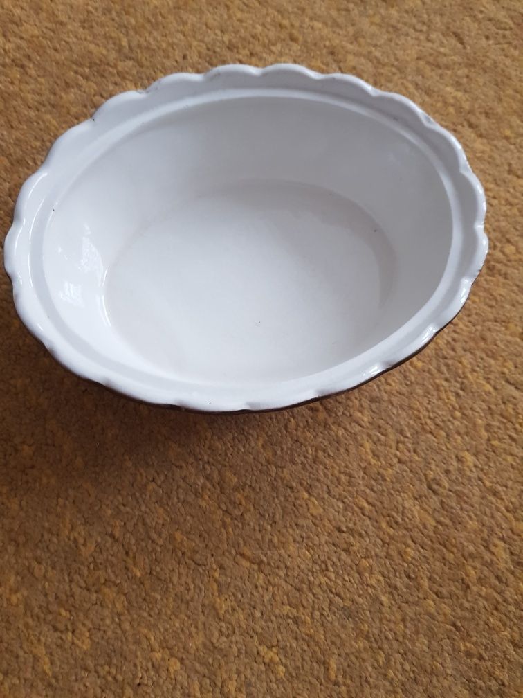Sprzedam  porcelanową kaczkę