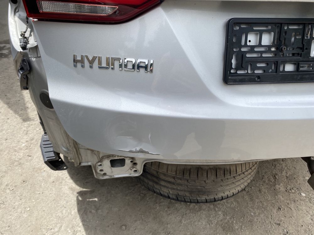 Sprzedam klapa tylna Hyundai Santa fe III 2018r