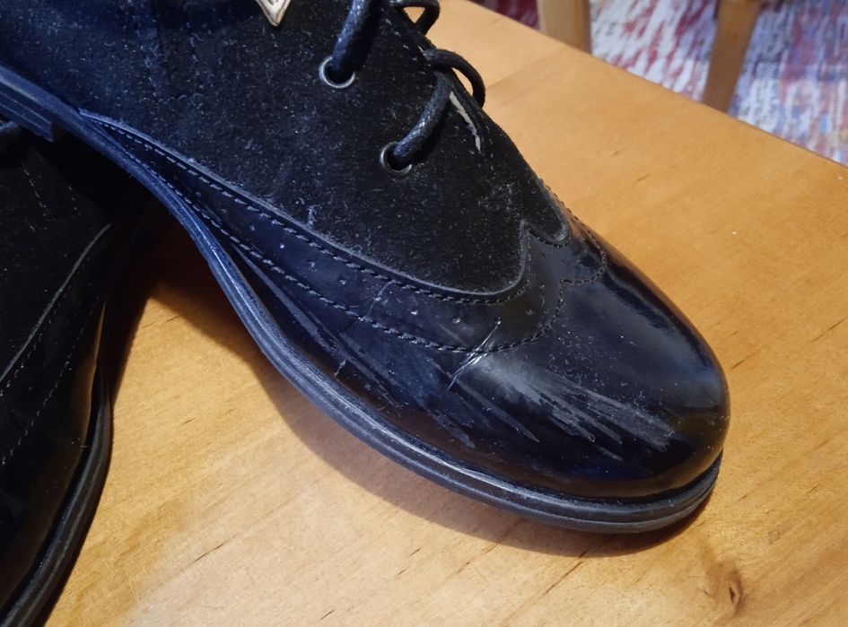 Туфлі чорні шкільні класичні на дівчинку, розмір 32.