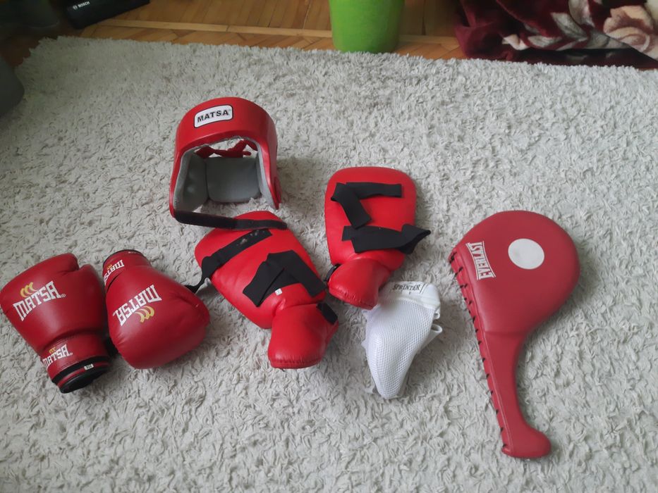 Набор для занятий тхейквондо