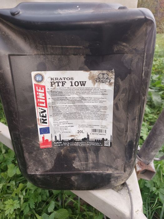 KRATOS PTF 10W гідравлічне масло 20літ.