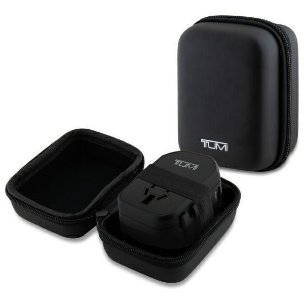 TUMI TUTA20WMSLK Travel Adapter 20W      USB-C / 2xUSB-A czarny/black