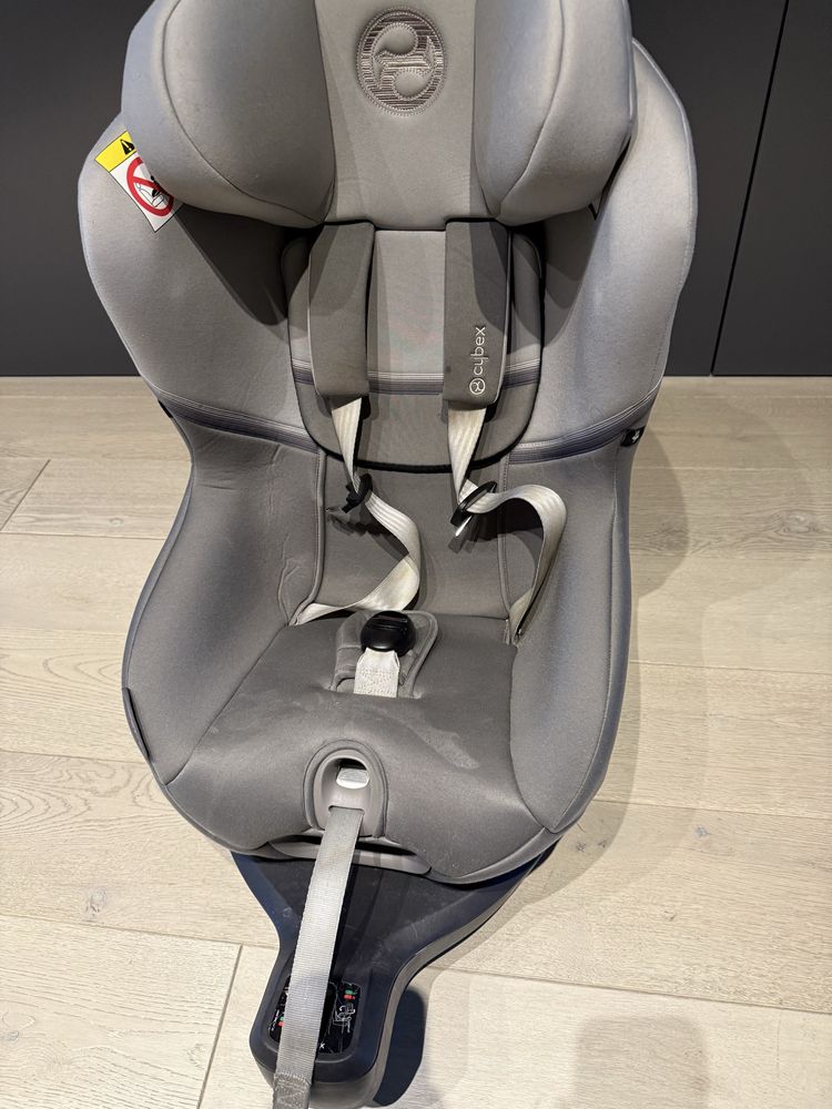 Fotelik Cybex Sirona S2 i-Size z bazą Isofix