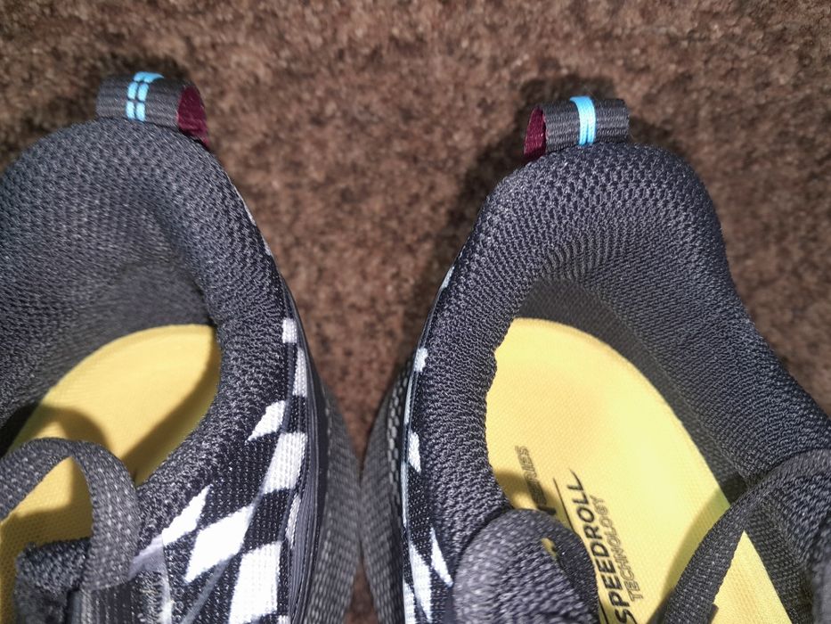 Кросівки оригінал Saucony Endorphin 46 розмір.