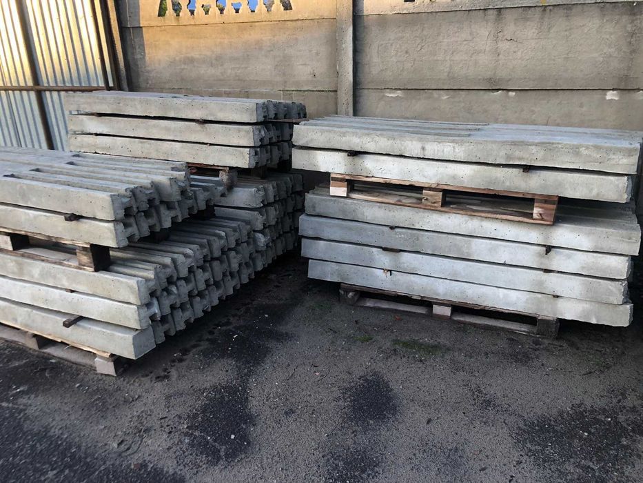 стовпчики під плити бетонніі,стовпчики під сітку, виноградні стовпи