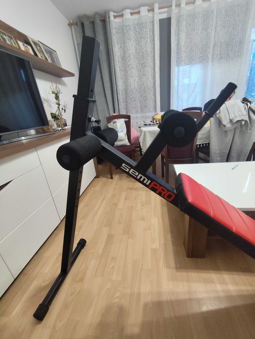 Ławeczka regulowana do brzuszków