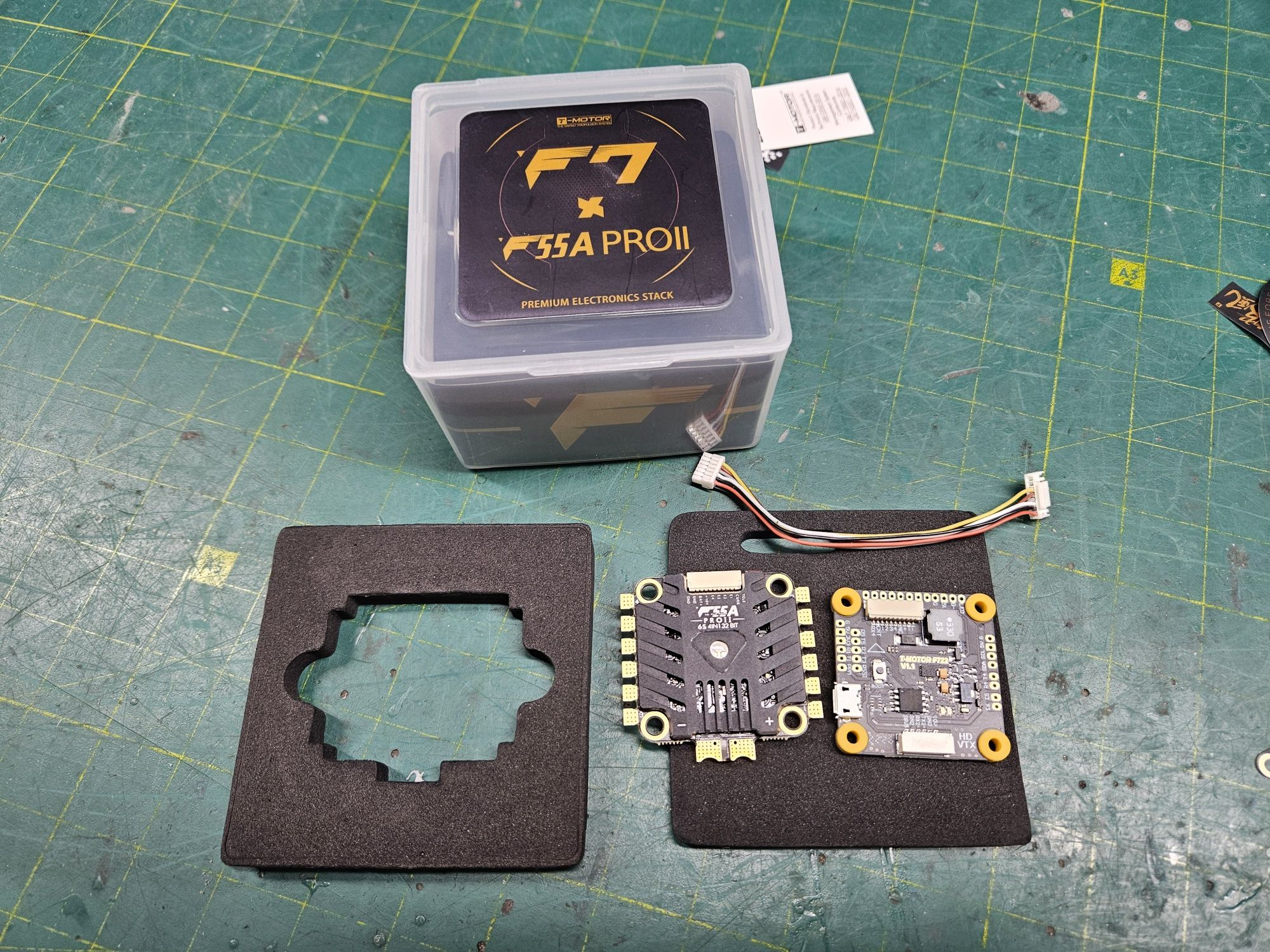 Польотний контроллер T-MOTOR F7 HD+ F55A PROII 4 IN 1