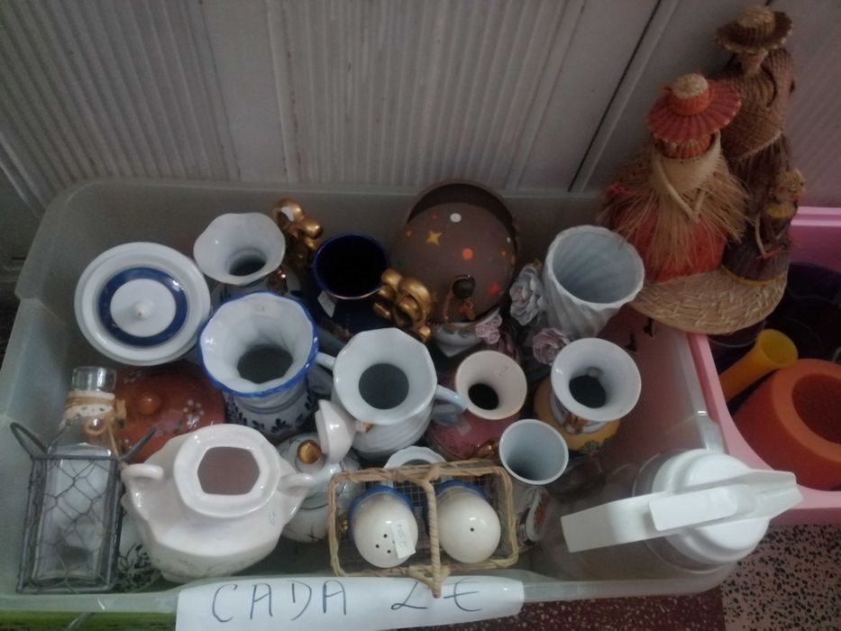 Lote de loiças variadas