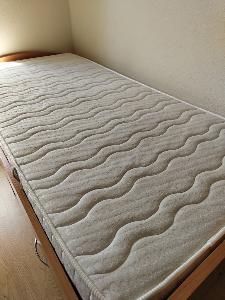 Cama + Estrado + Colchão 180x90cm