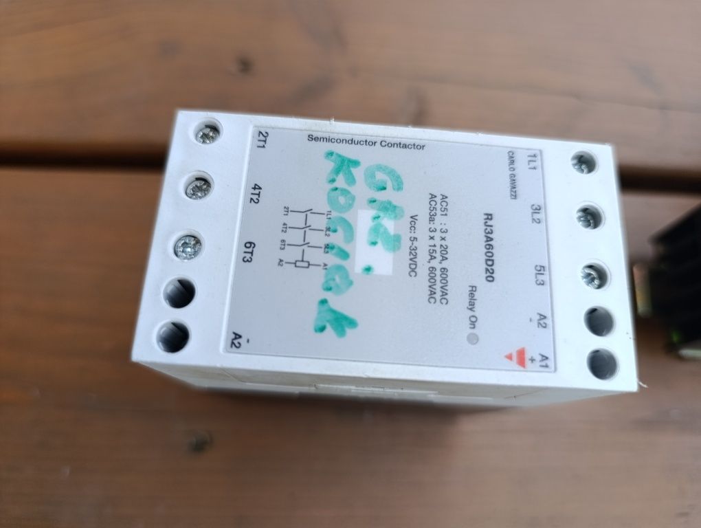 Przekaźnik SSR 3-fazowy Carlo Gavazzi RJ3A60D20 20A 600V – używany, sp