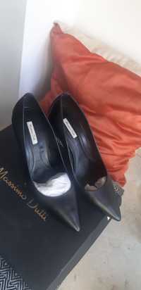 Sapatos salto alto pretos clássicos Massimo Dutti
