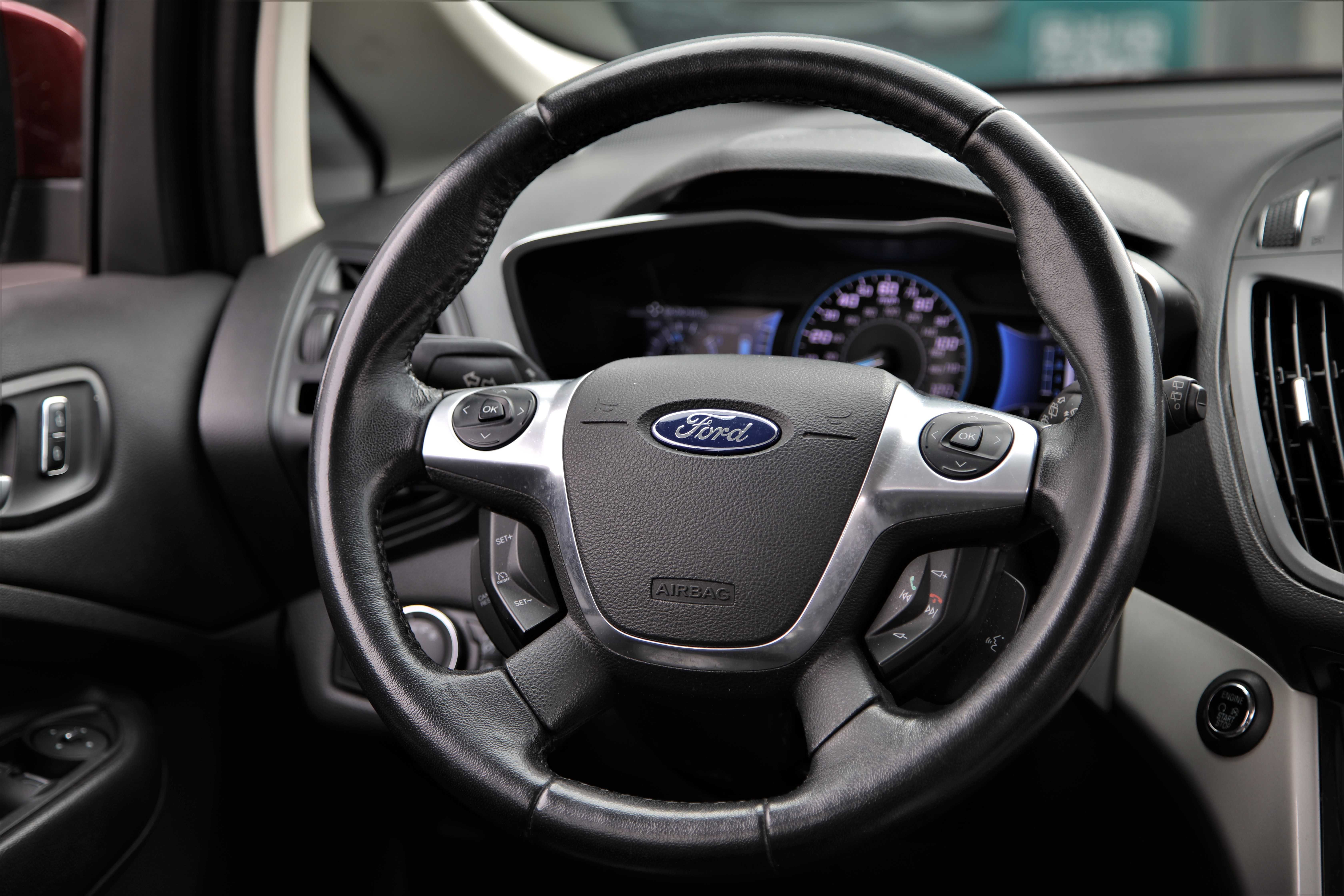 Ford C-Max 2014 року