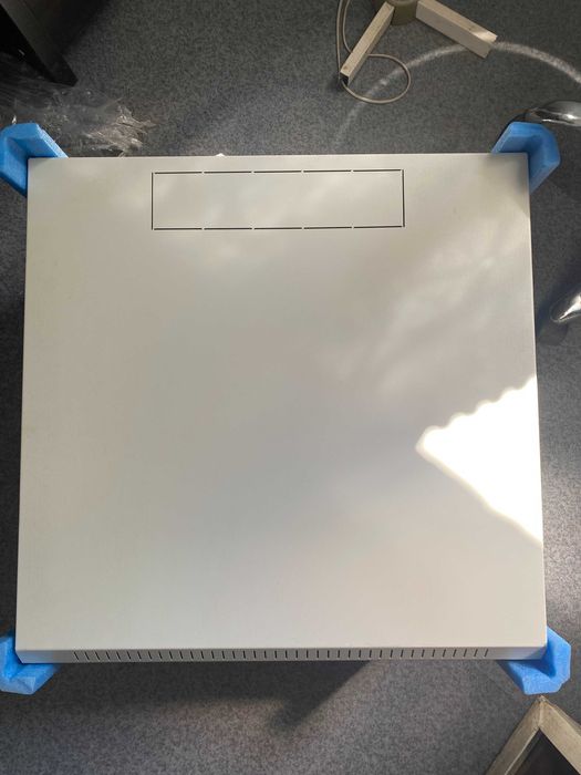 TRITON настінна шафа 19", 6U, (370x600x595мм )(RBA-06-AS6-CAX-A1)