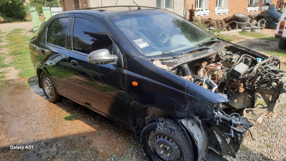 Chevrolet aveo ls кузовні деталі Chevrolet aveo ls кузовні деталі