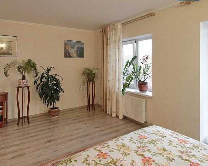 Продам шикарный дом 200м2 в Новоалександровке
