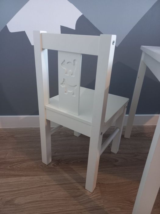 Ikea kritter zestaw drewniany stolik + dwa krzesełka