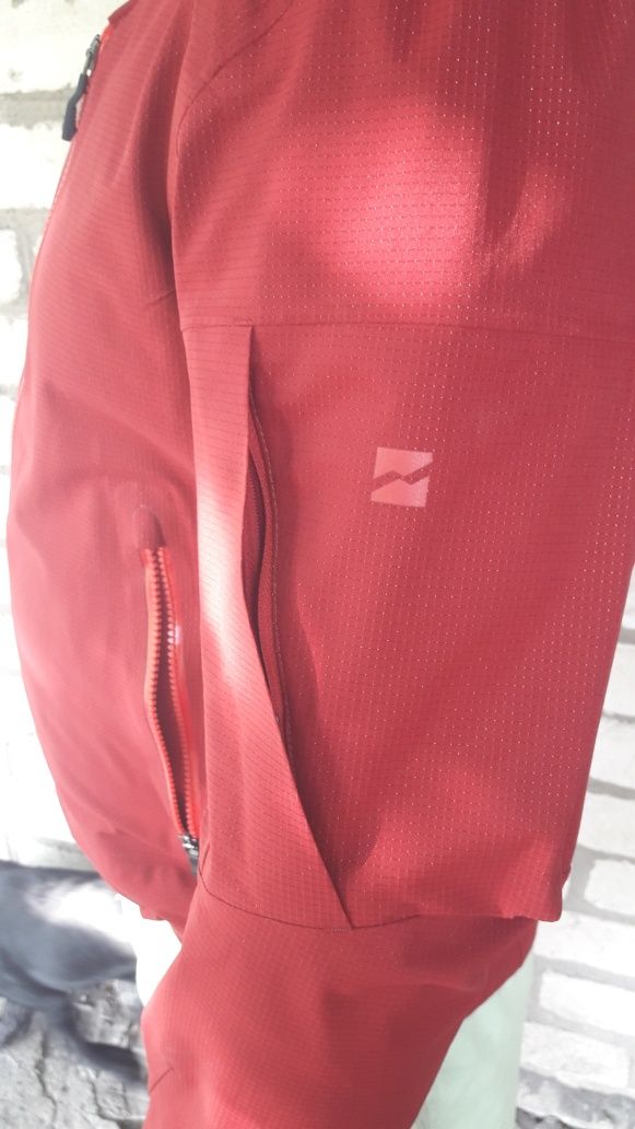 Куртка Мембранна MOUNTAIN FORCE  Swiss Enginired Made in C