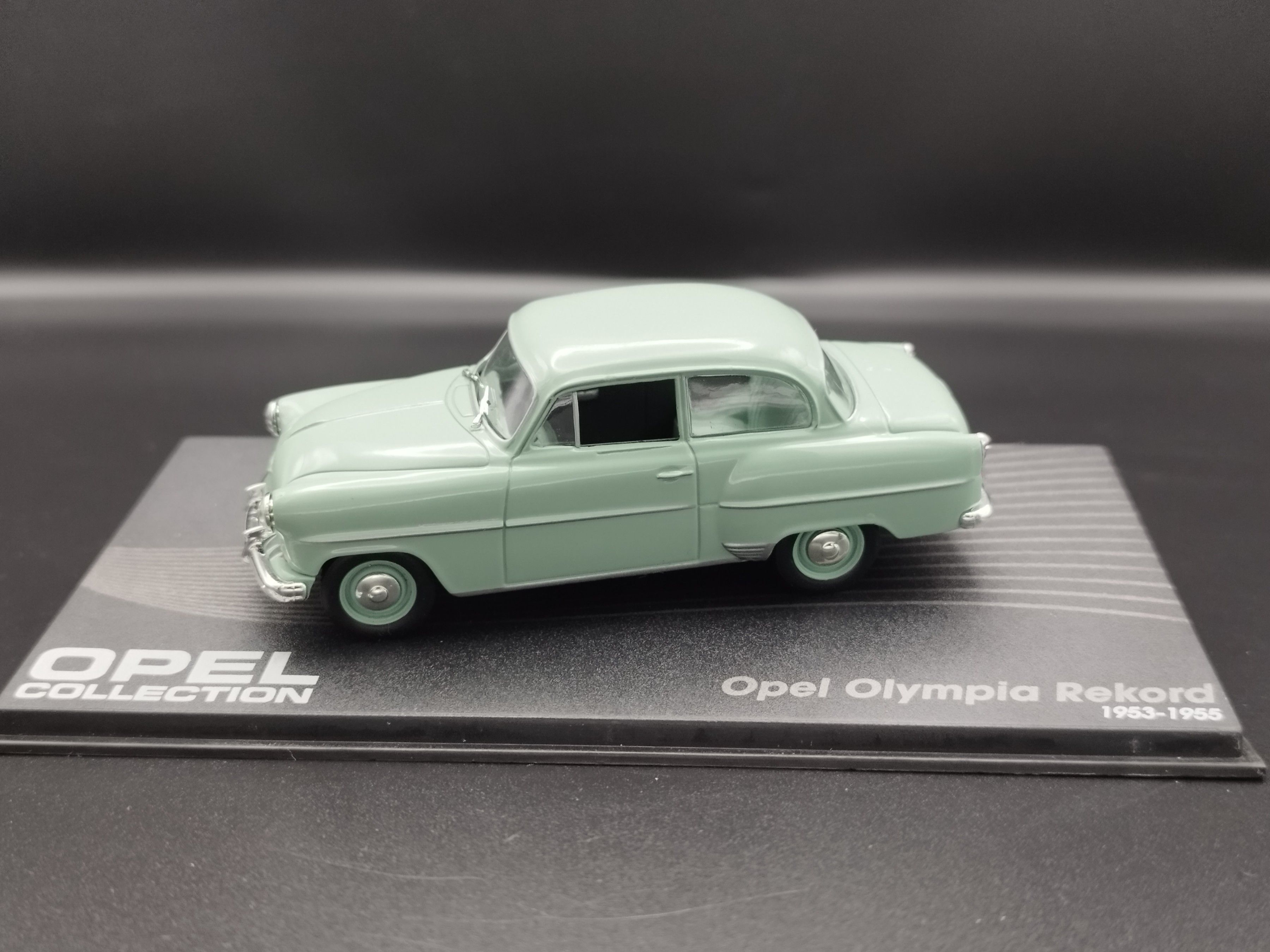1:43 Opel Collection 1953-55 Opel Olympia Rekord  model używany