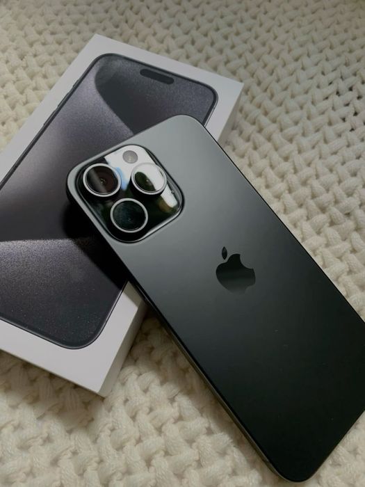 Iphone 15 pro max preto