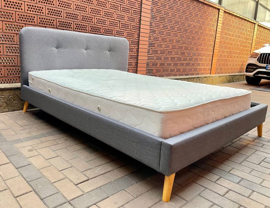 Ліжко 160*200 см JYSK в ідеальному стані