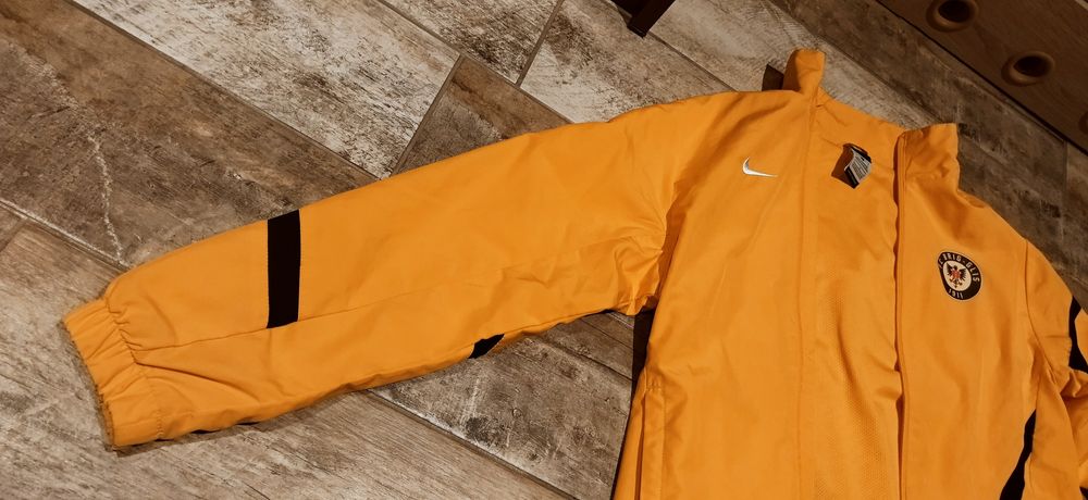 Kurtka Nike 13 - 14 lat dla dziecka na wiosnę wiosenna kurteczka