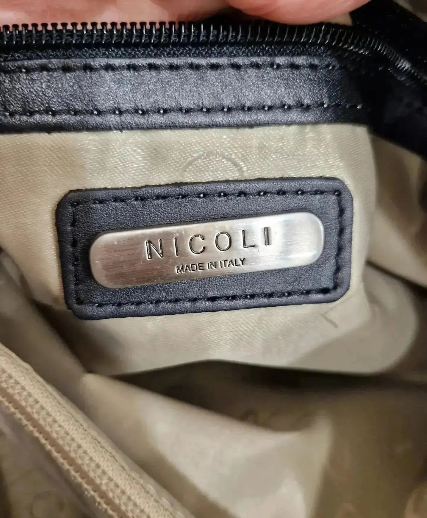 Шкіряна сумка Nicile