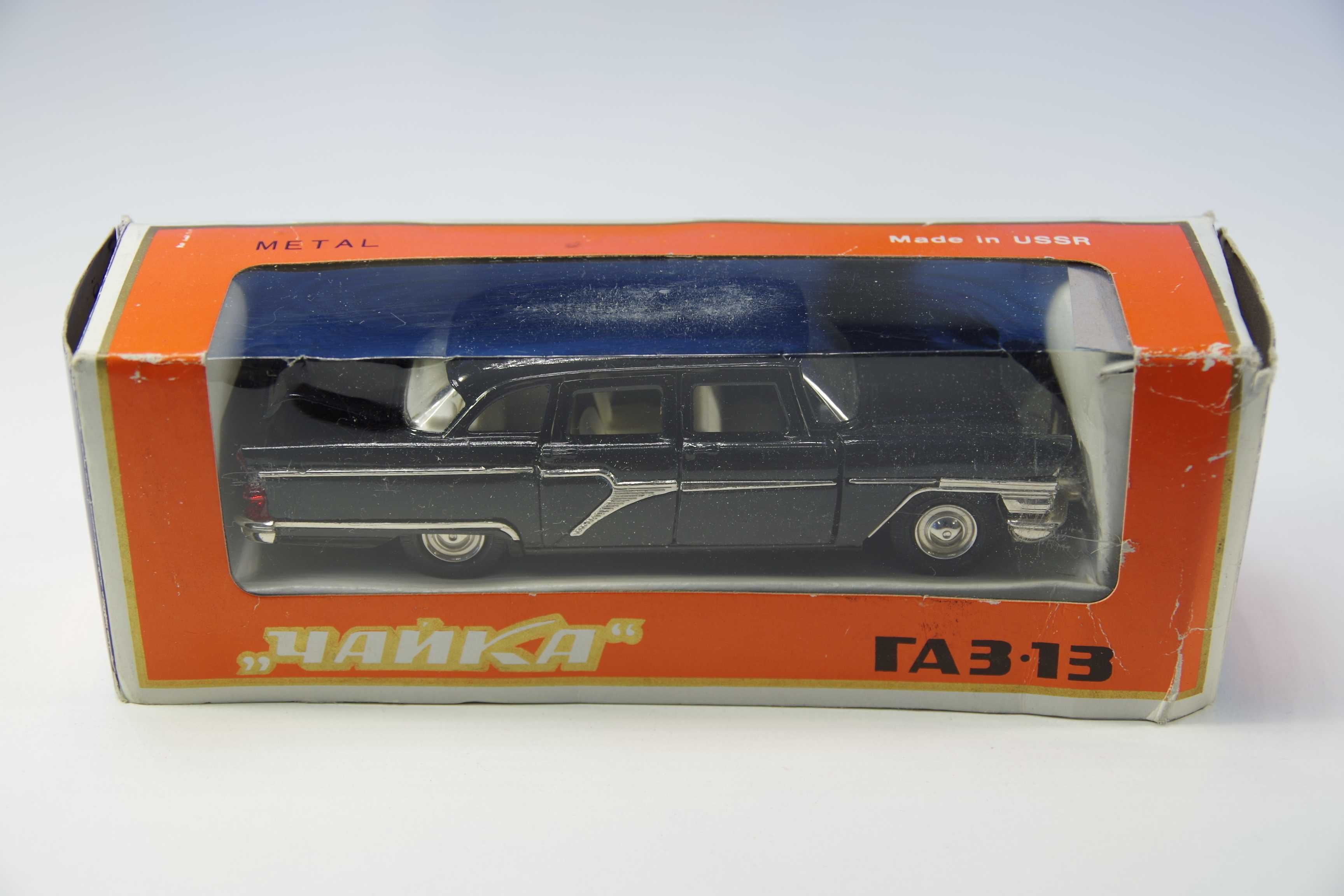 Model Novoexport ZSSR GAZ 13 "Czajka" 1:43