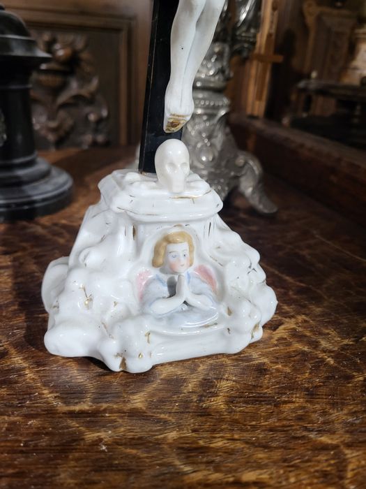 Stara pasyjka porcelanowy Anioł