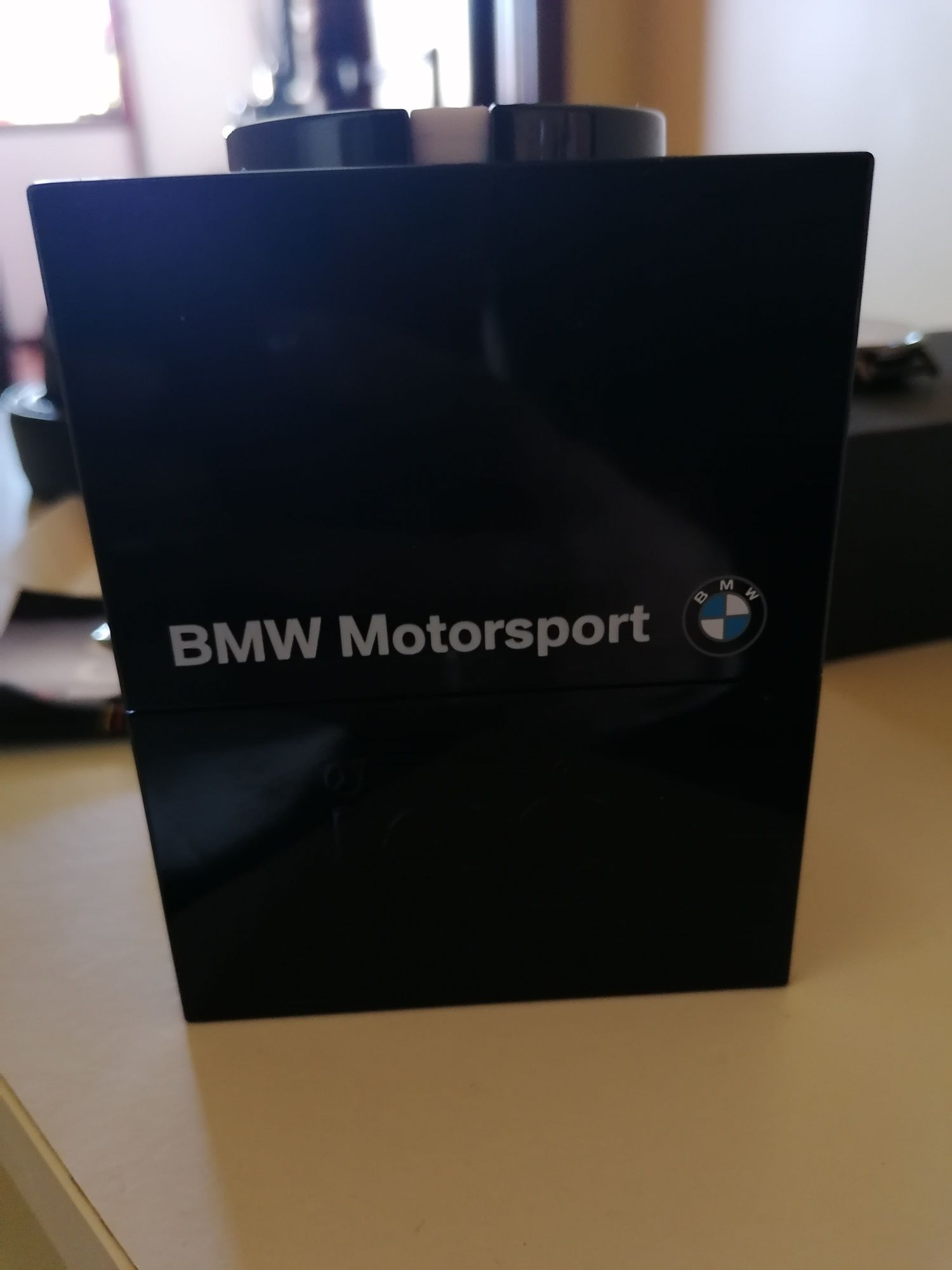 Relógio oficial BMW