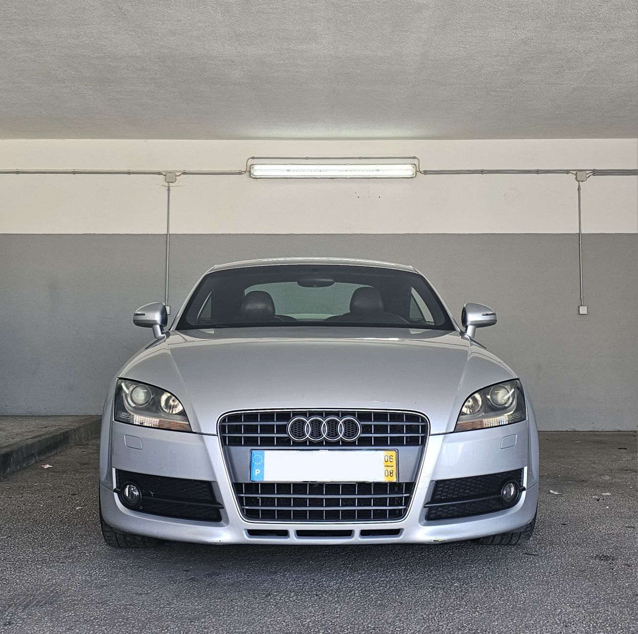 Audi TT 8J  2.0 TFSI Nacional