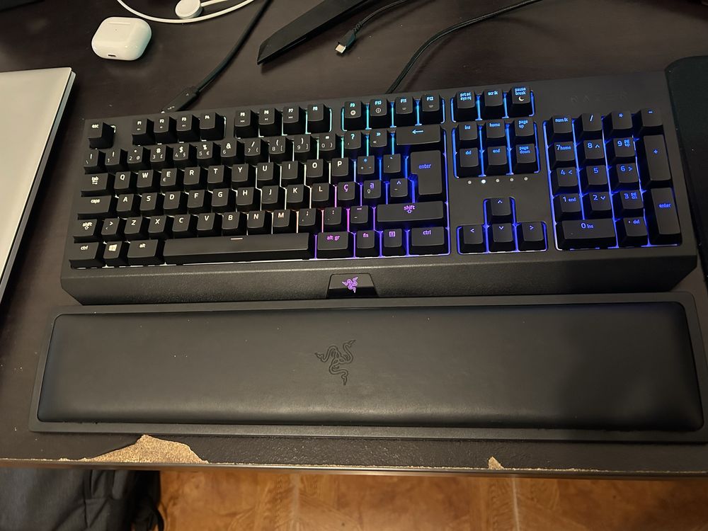 Teclado macanico rgb Razer blackwindow