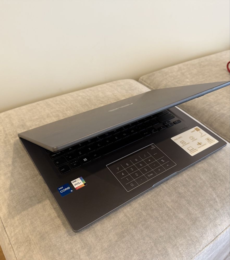 ASUS X415 como novo!!