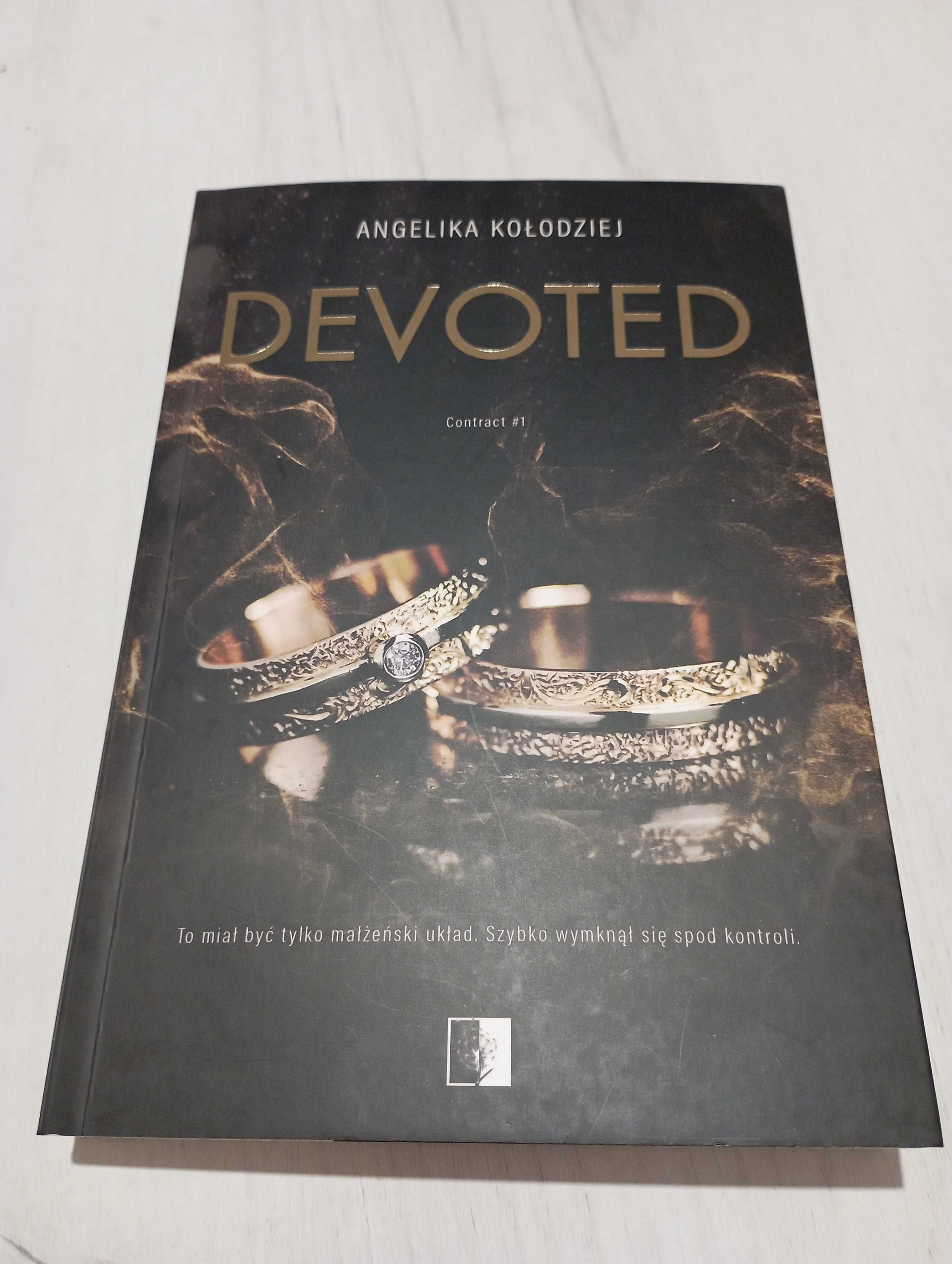 Devoted - Angelika Kołodziej