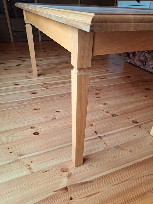 Sprzedam stół dębowy