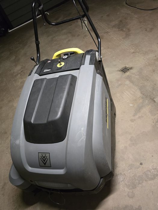 Zamiatarka Karcher 75/40 okazyjnie profesjonalna
