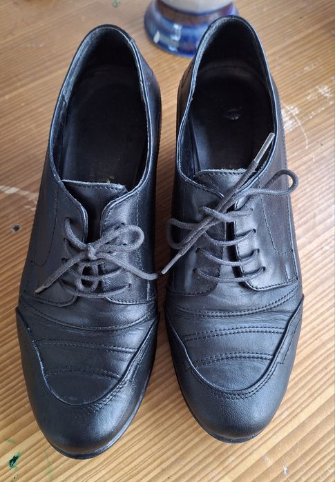 Туфлі шкіряні жіночі