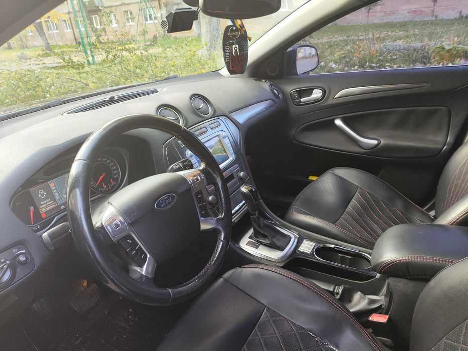 Ford Mondeo 2.3 (автомат)
