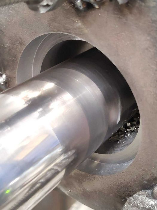 Mobilne wytaczanie/napawanie otworów z metalu do fi 750mm