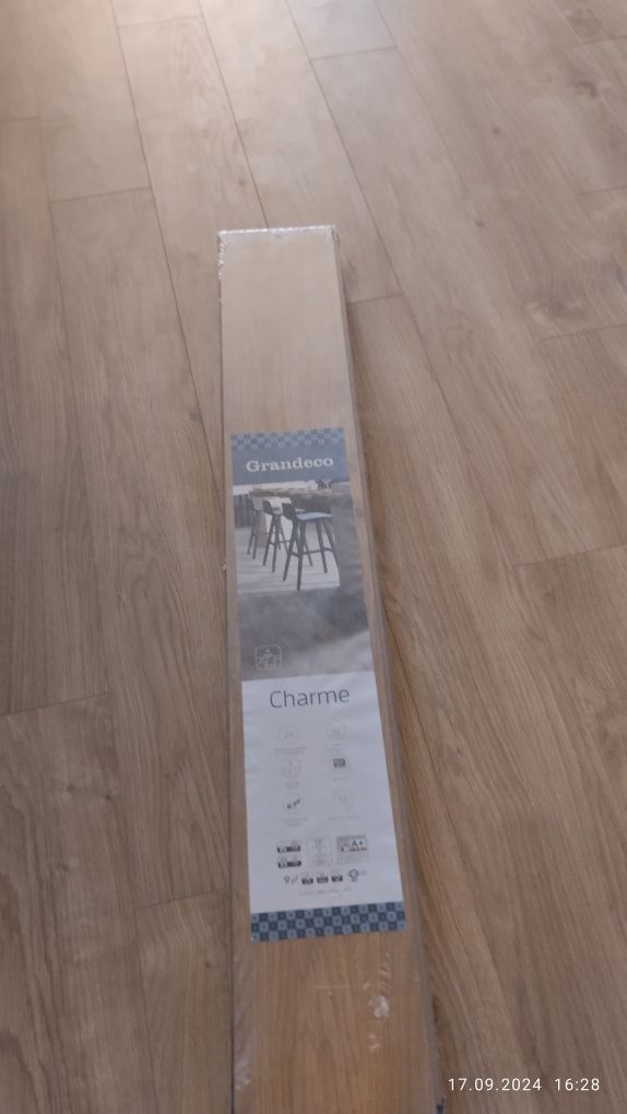 Продам ламинат 3 упаковки
