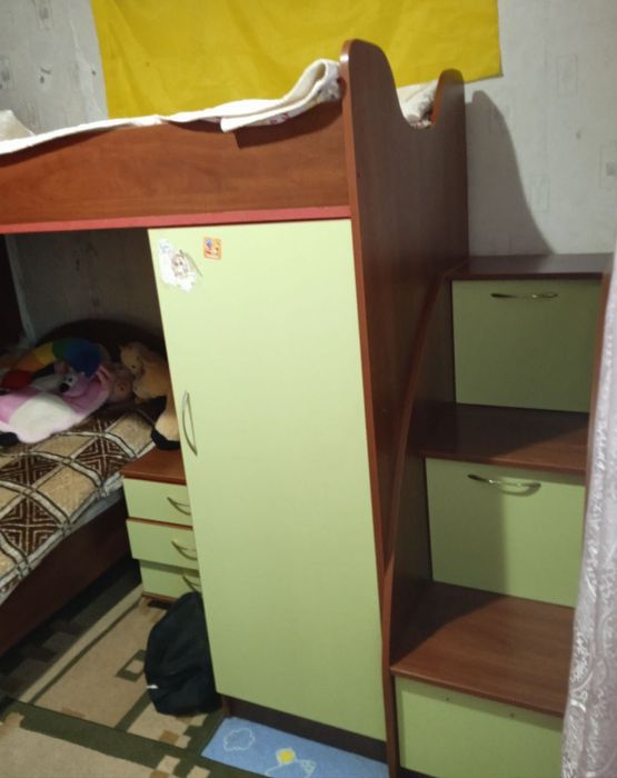 Меблі в дитячу кімнату