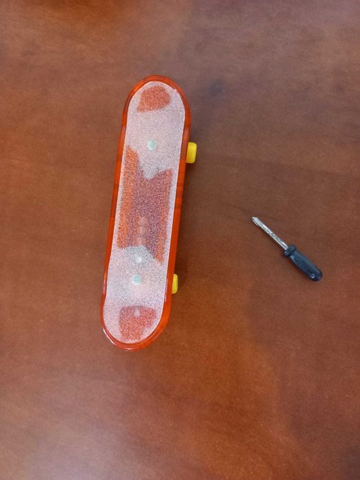 Finger Skate luminoso