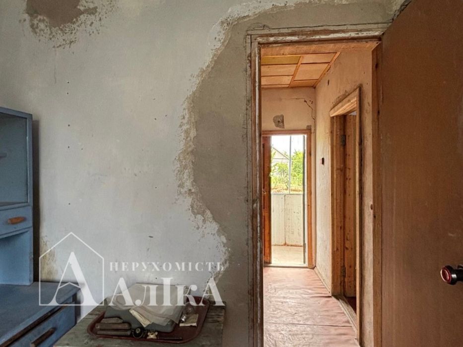 Продам дачний будинок