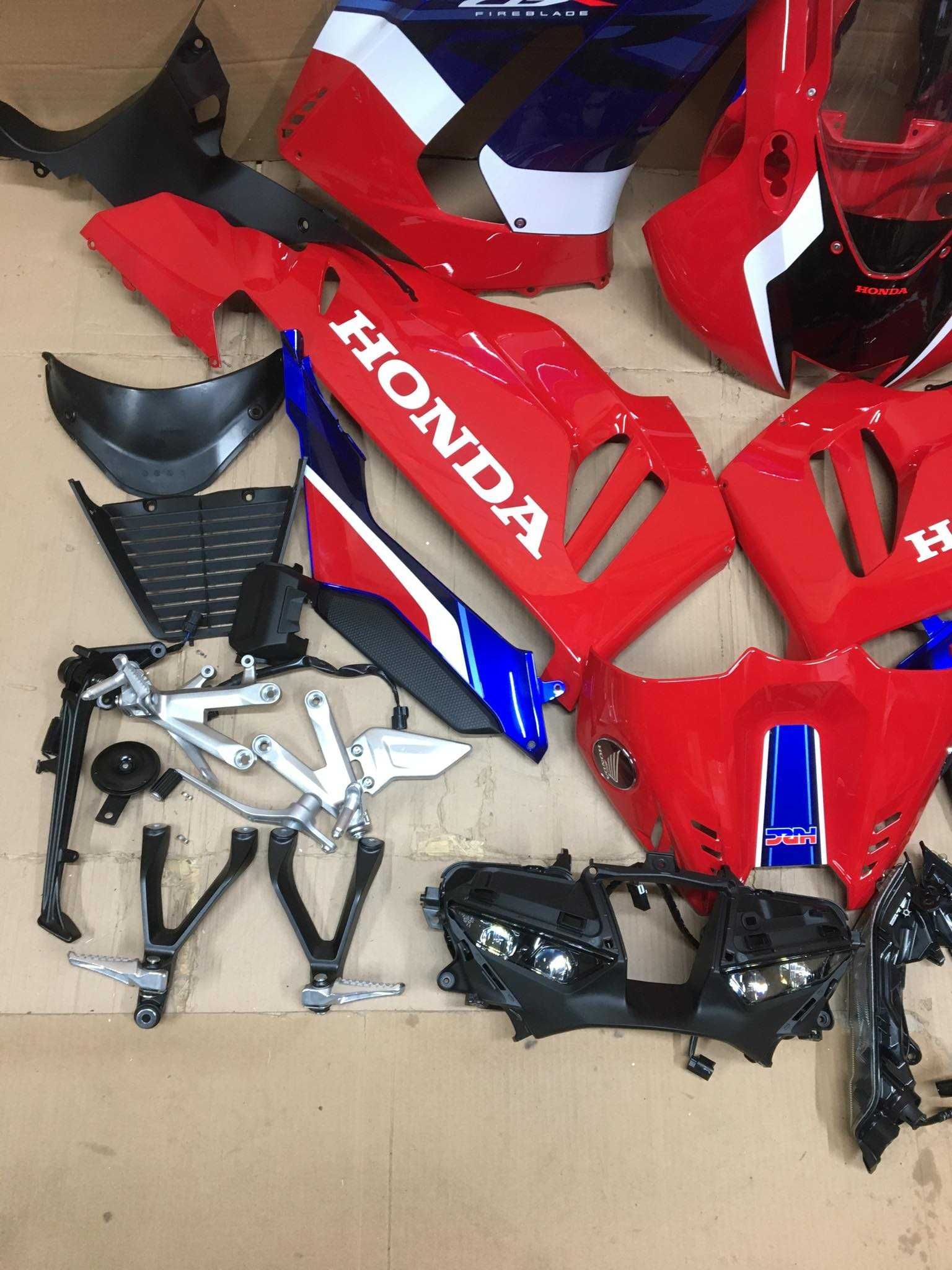 HONDA CBR 1000RR R SC82 2020 owiewki 2021 lampa set lusterko siedzenie