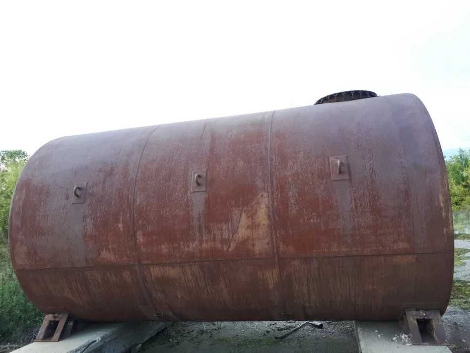 Емкости 5,10,25,50,75,100 куб м, бочки, цистерны, резервуары, ресивер