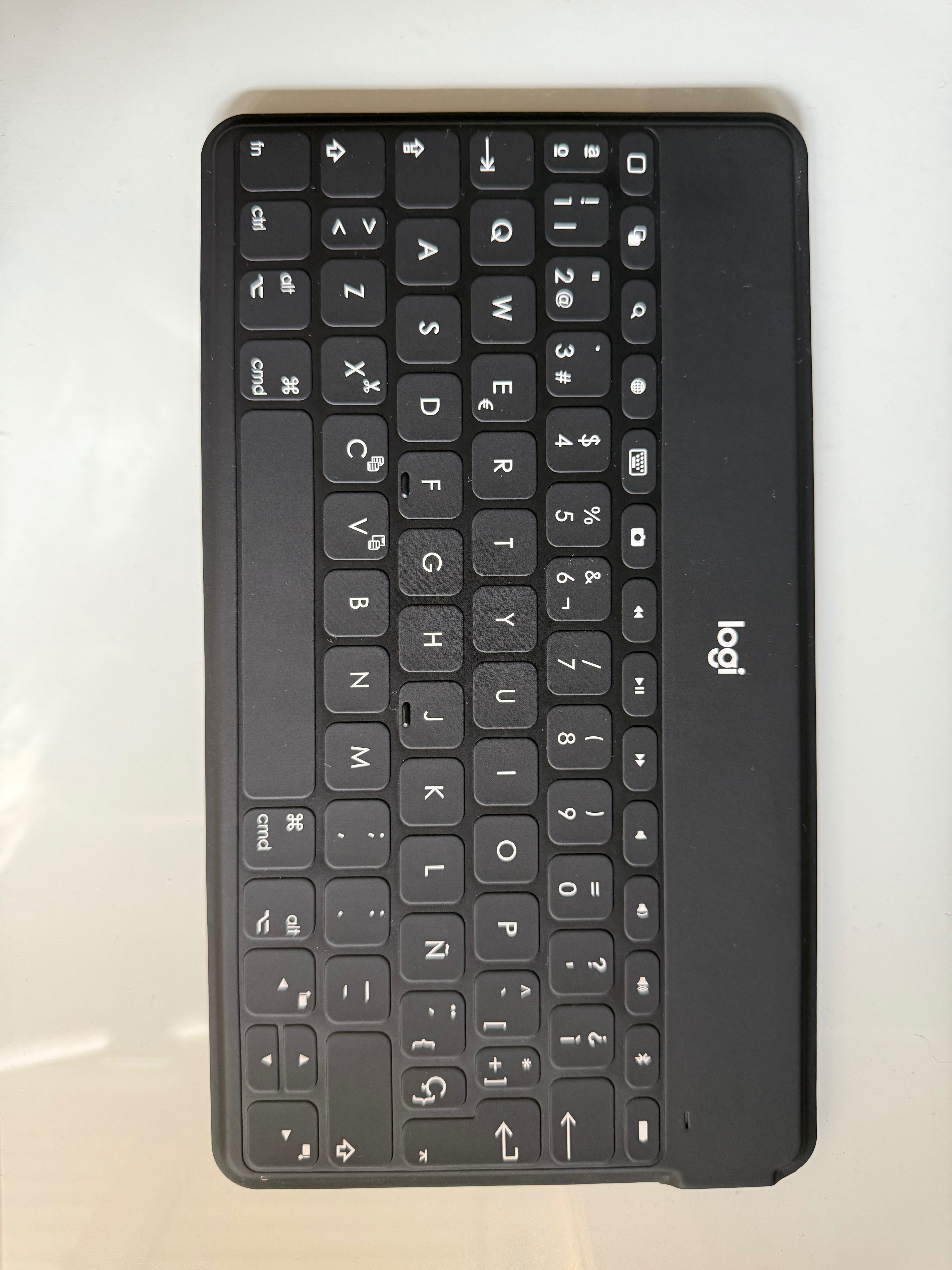 Teclado tablet Logitech Keys to Go Black