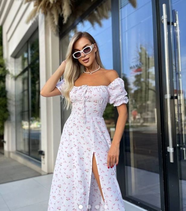 Сукня квіткова міді