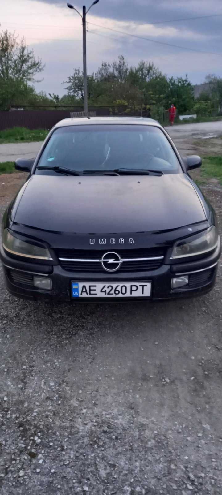 Продам омегу б,2,5 v6 газ-бензин.