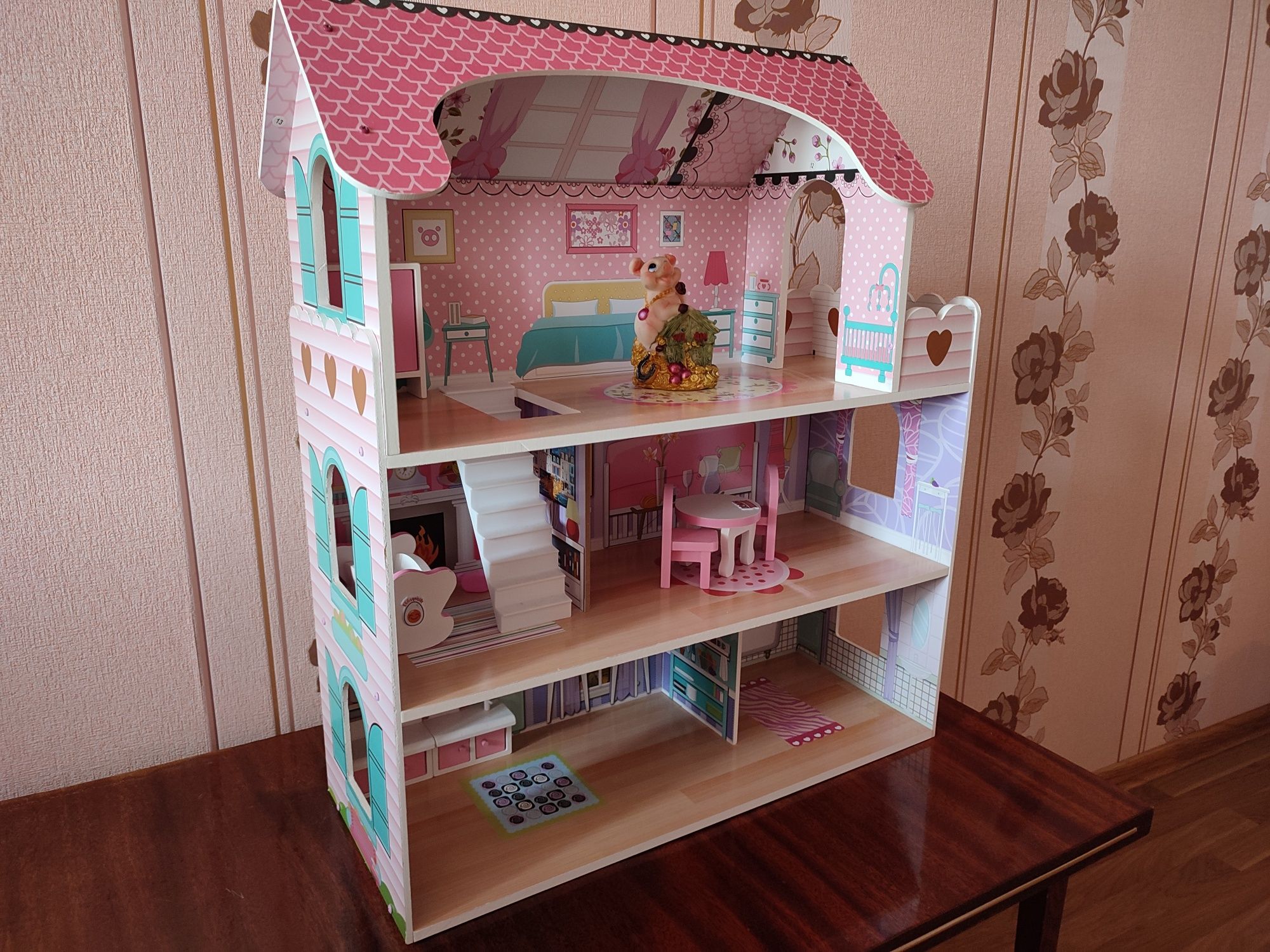 Іграшковий будиночок, кукольный домик